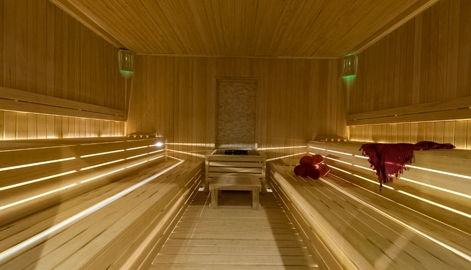 هتل فلورا گاردن افسوس کوش آداسی